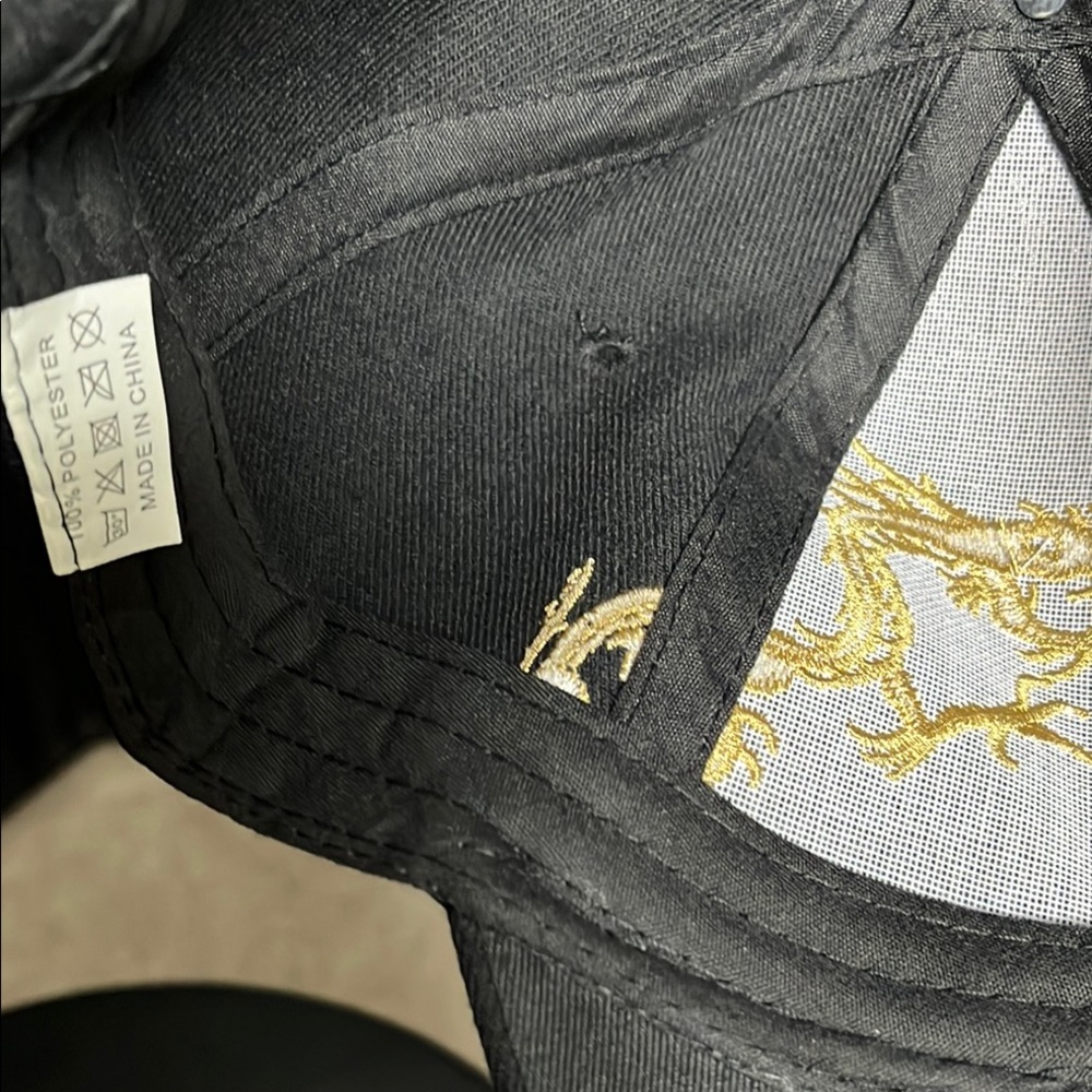 Gold Dragon Embroidery cap - Picture 13 of 13